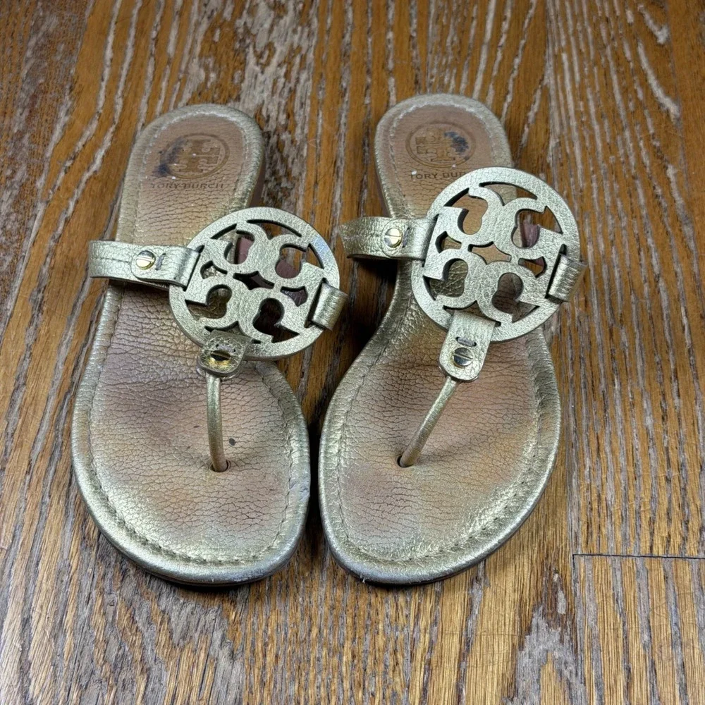 Tory Burch Miller Sandals Gold Metallic Leather Logo Thong Flats Size 7M